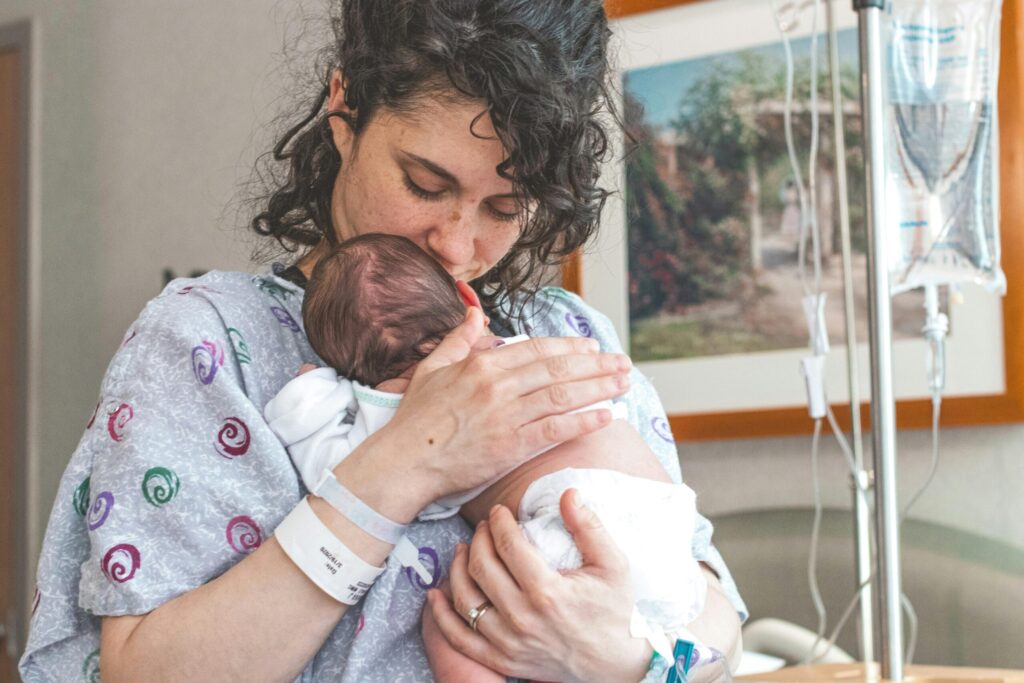 Week-by-Week Postpartum Recovery Timeline: A Mother’s Guide to Healing